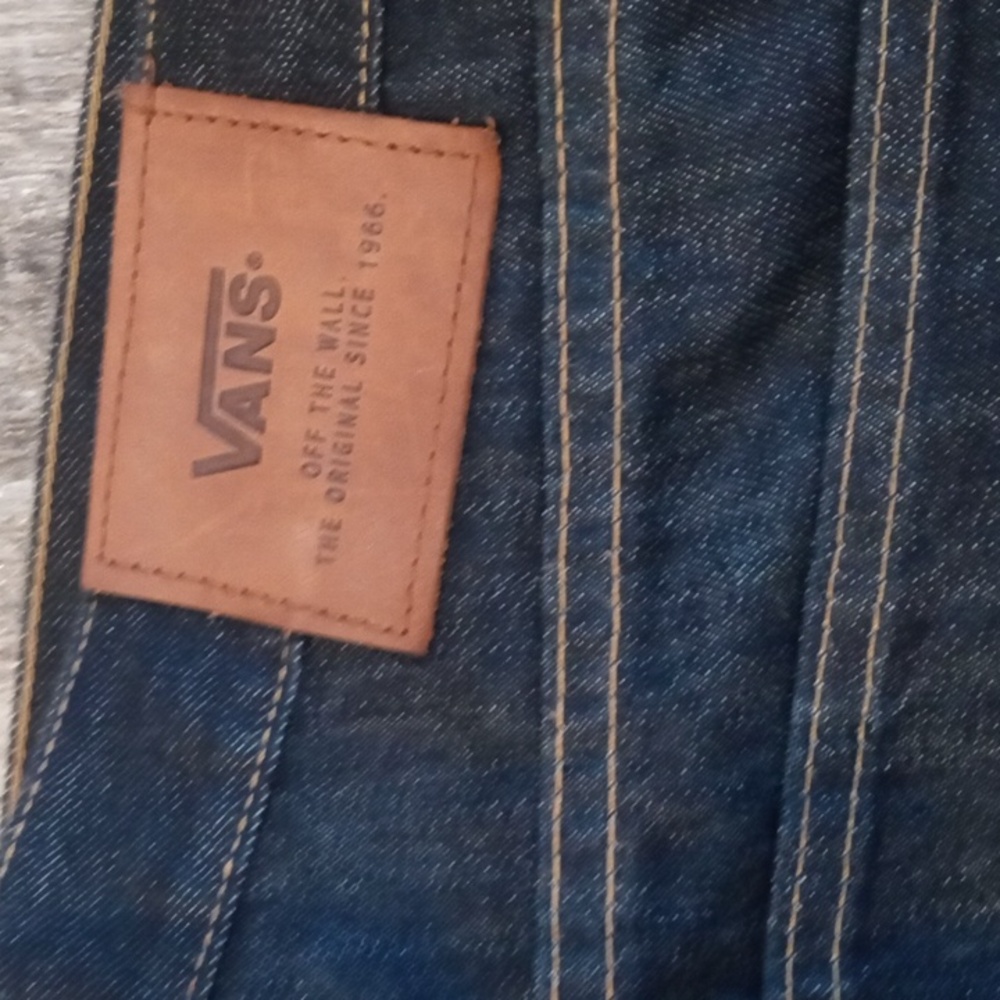 Vans V16 Slim Jeans - Picture 2 of 7